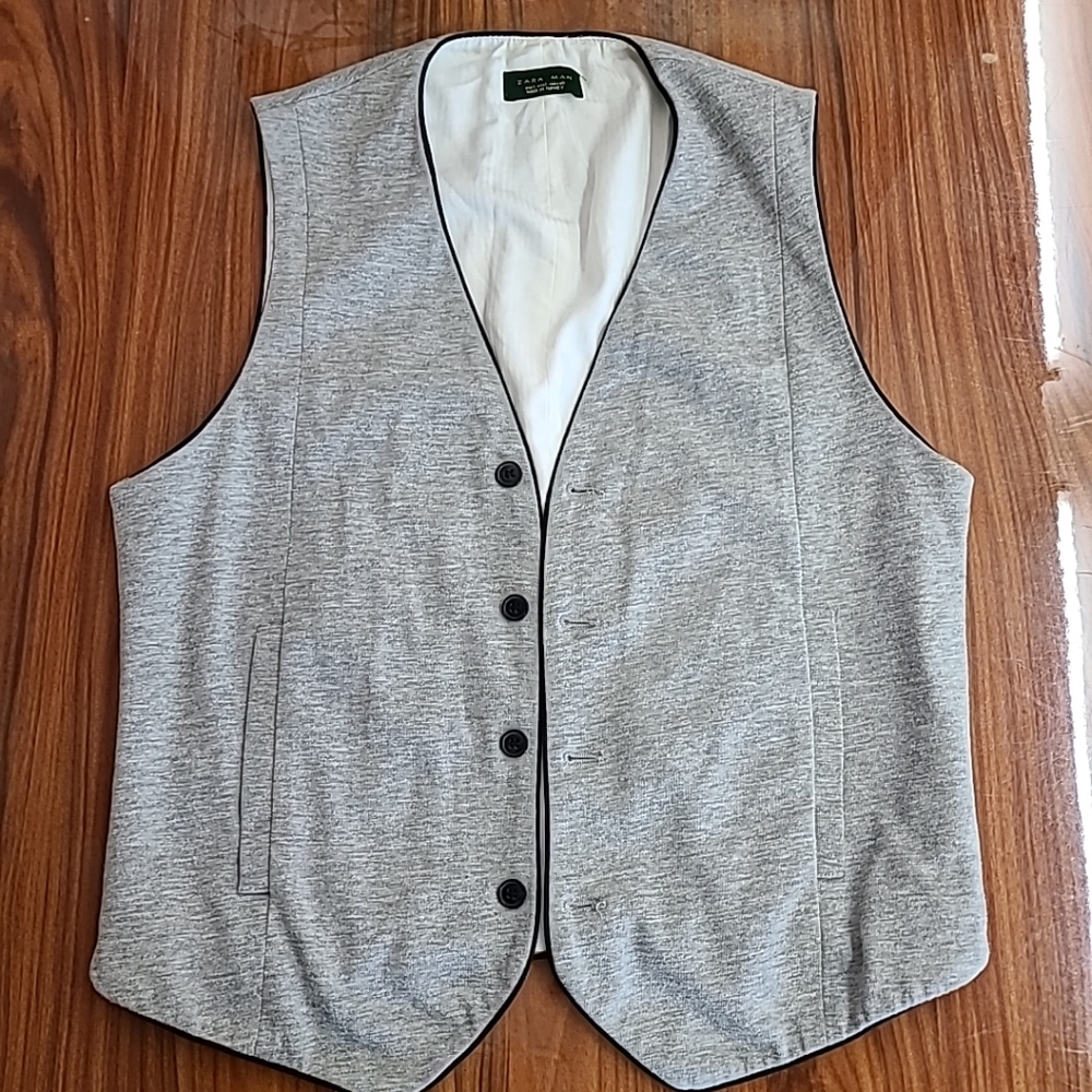 Zara Man Waist Jacket Size L Grey Black edging and Buttons  NWOT